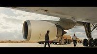 '7 días en Entebbe' - Clip: Haga su trabajo