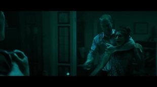 Tráiler 'Await Further Instructions'