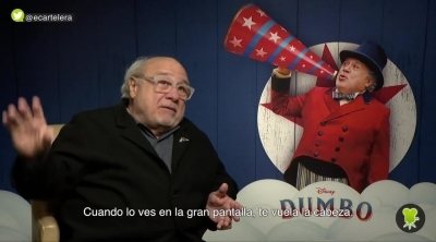 Danny DeVito: "Me encanta caer en lo extravagante, gritar, chillar..."