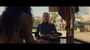 Clip 'Érase una vez en... Hollywood': Sharon Tate va a ver su película