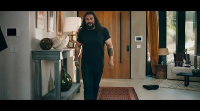 Spot de la Super Bowl con una nueva versión de Jason Momoa