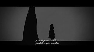 Tráiler subtitulado 'La vampira de Barcelona'