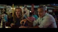 Tráiler español 'Viaje al paraíso'