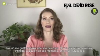 Alyssa Sutherland ('Posesión infernal: El despertar'): "Lo pasé genial arrancándole el ojo a Jayden Daniels"