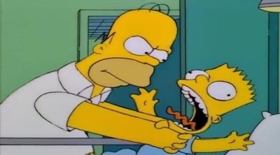 Homer estrangula a Bart en el hospital