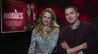 Saludo de Nicholas Hoult y Teresa Palmer 'Memorias de un zombie adolescente'