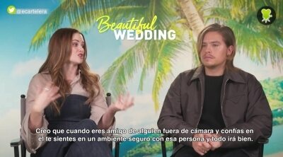 Dylan Sprouse y Virginia Gardner sobre 'Un desastre es para siempre' y su beef por culpa de 'Los Sims'