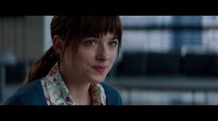 Tráiler español 'Cincuenta sombras de Grey'