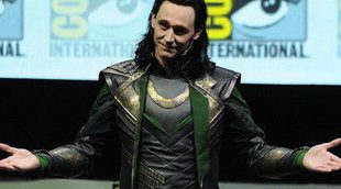 Tom Hiddleston aparece como Loki en la Comic Con 2013