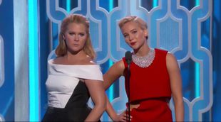 Presentación de Jennifer Lawrence y Amy Schumer en los Globos de Oro 2016