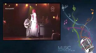 Lady Gaga homenajea a David Bowie durante los Grammy 2016