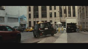 Anuncio 'Batman v Superman: El amanecer de la Justicia' de Jeep #1